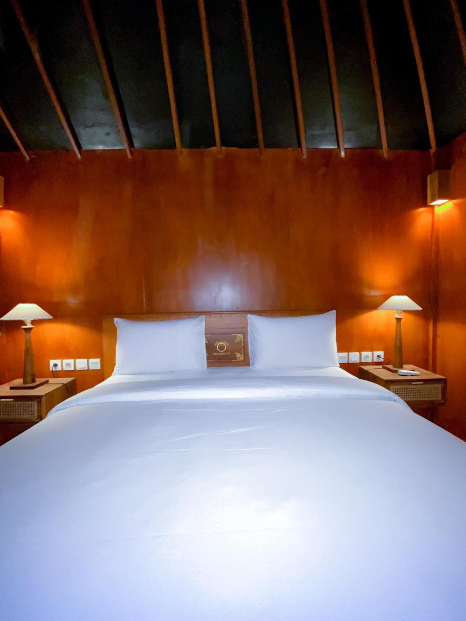 The Kori Sire Hotel Tanjung  Eksteriør billede